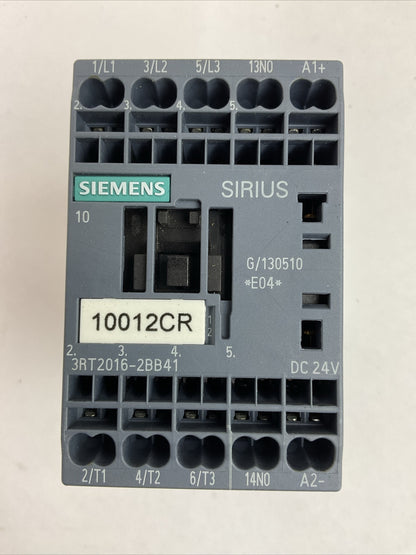 SIEMENS 3RT2016-2BB41 CONTACTOR 600VAC 20A 3PH 7.5HP COIL 24VDC