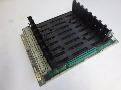 TEXAS INSTRUMENTS / SIEMENS 500-5892 - 6 MODULE I/O BASE
