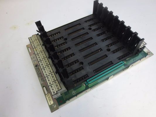 TEXAS INSTRUMENTS / SIEMENS 500-5892 - 6 MODULE I/O BASE