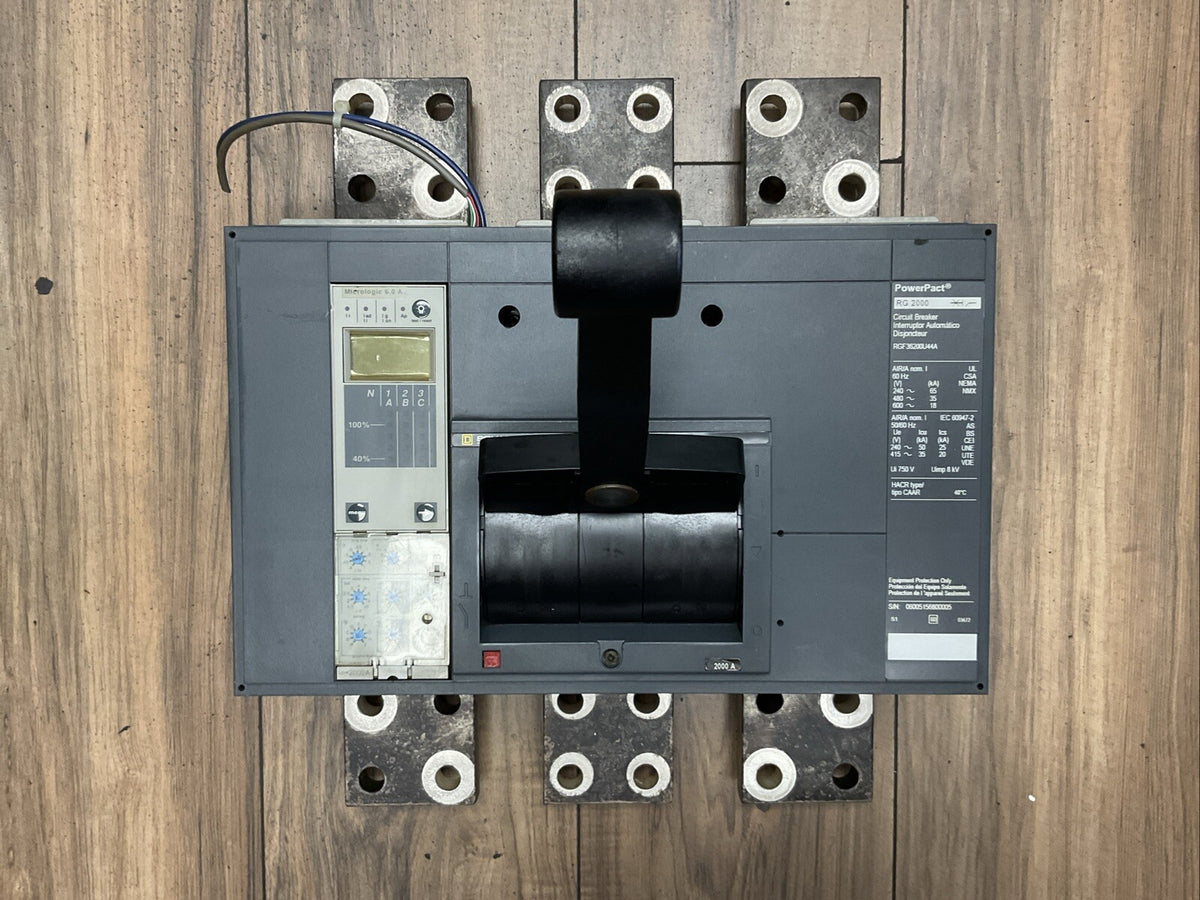 SQUARE D RGF36200U44A POWERPACT RG 2000 CIRCUIT BREAKER 600VAC 3POLE 2000AMP
