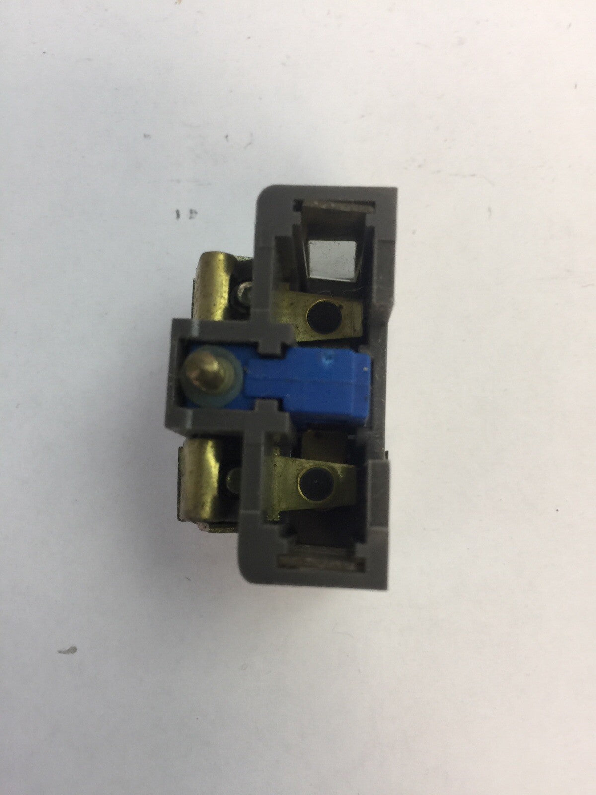 ITE H32XNCL CONTACT BLOCK 10A 600VAC