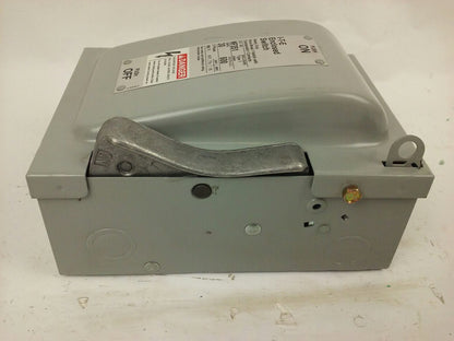 SIEMENS I-T-E NF351 H.D. ENCLOSED SWITCH, 30A, 3PH, 600V, TYPE 1 INDOOR, NEW