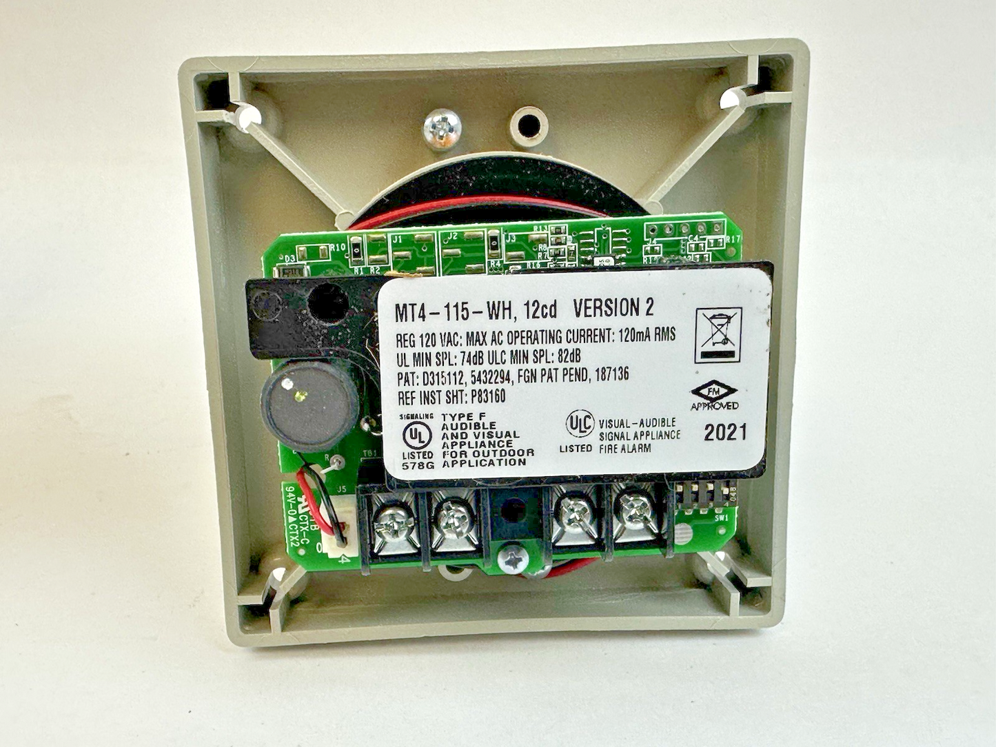 EATON WHEELOCK MT4-115-WH-VNS MULTITONE STROBE WALL MOUNT GRAY 115VAC 15CD