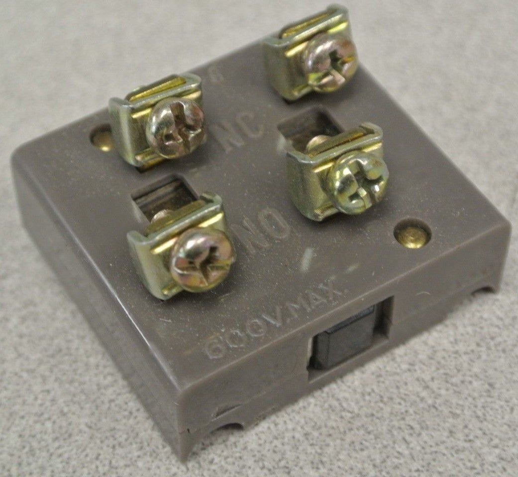 ALLIS-CHALMERS OT-C / 25-120-276-006 CONTACT BLOCK / 600VAC / 10A / NEW SURPLUS