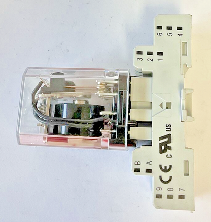 TYCO KUP-14D15-24 RELAY 24VDC W/ ALLEN BRADLEY 700-HN154 SER.A  15A ***LOTOF4***