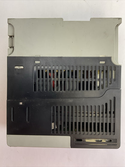 ALLEN BRADLEY 25B-D2P3N114 AC DRIVE FRN 1.003 OUTPUT 0-460VAC SER A