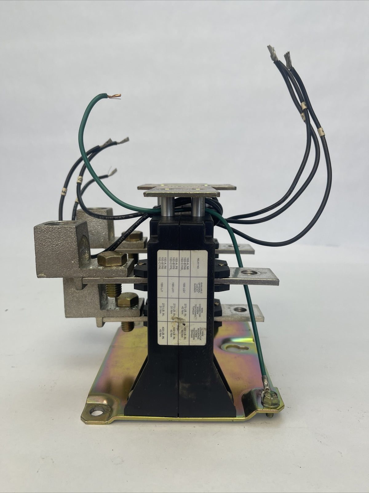 ALLEN BRADLEY 193-B1N6 CURRENT PROTECTOR SER A 96-300A CURRENT RATIO 300/5