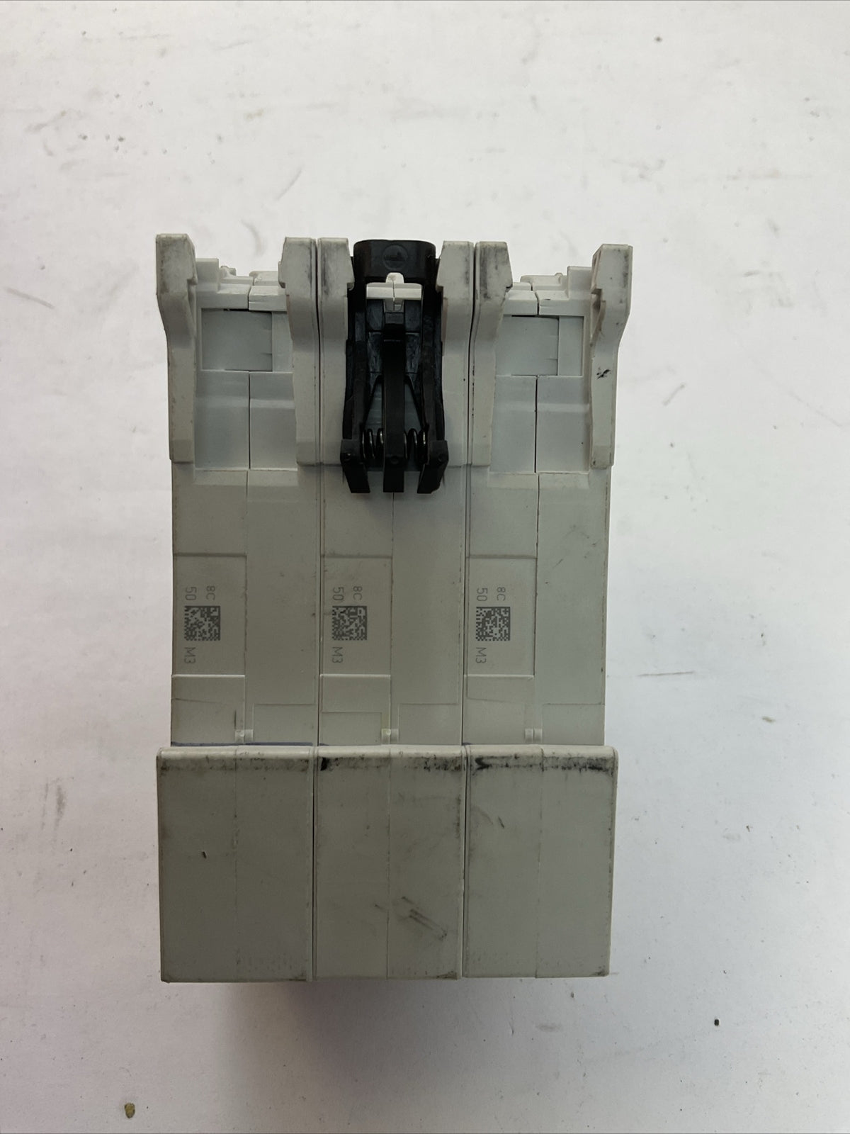 ALLEN BRADLEY 1492-SPM3C500 SER D 480Y/277VAC 50AMP 3POLE