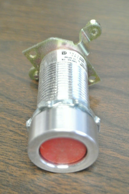G.E. CR103JA2003 / PUSHBUTTON OPERATOR / RED / for HAZARDOUS LOC. / NEW SURPLUS
