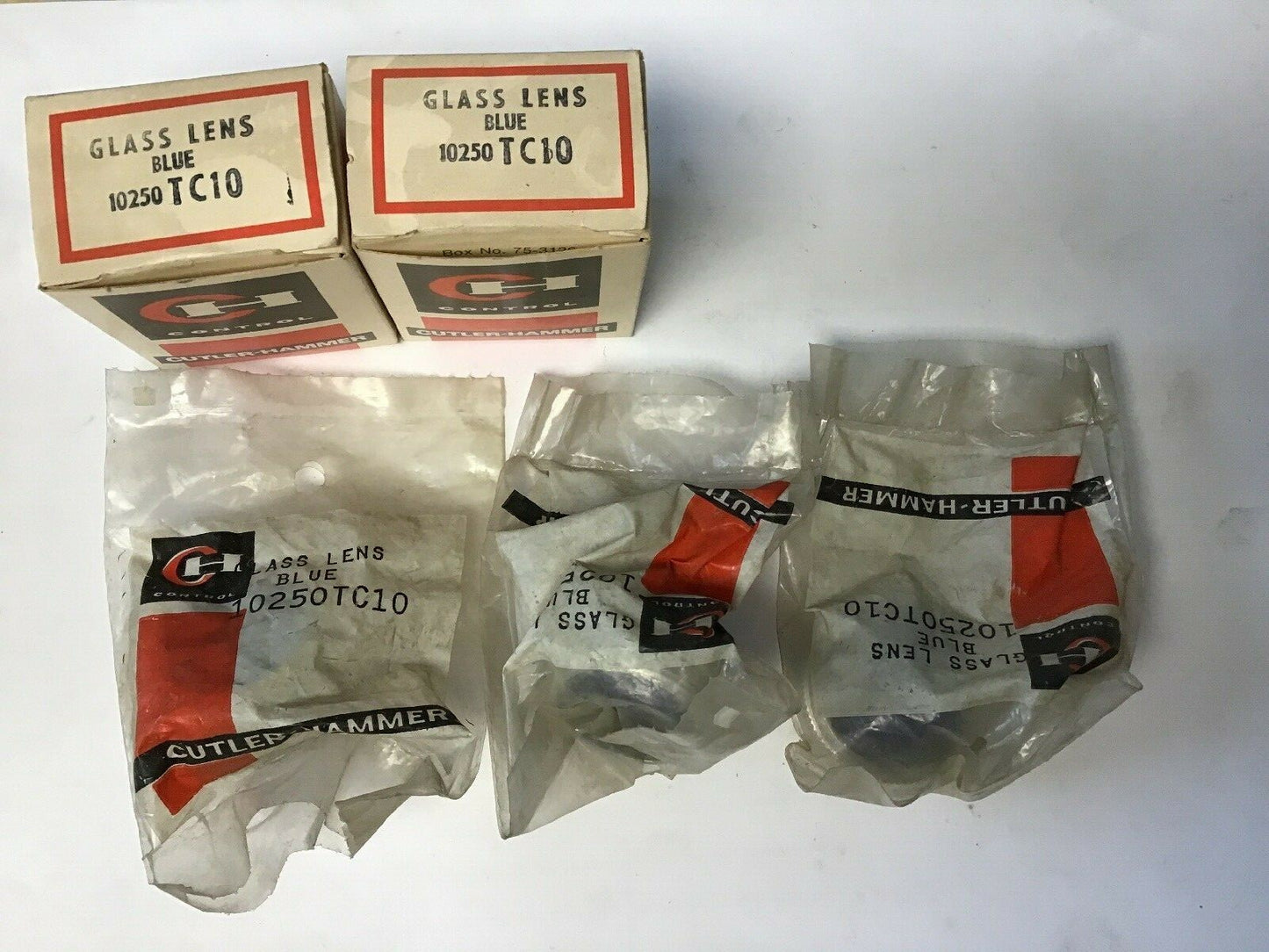 CUTLER HAMMER 10250TC10 GLASS LENS  BLUE***LOTOF 5***