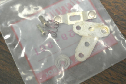 ARROW-HART 38559-301 CONTACT SET / NEW SURPLUS