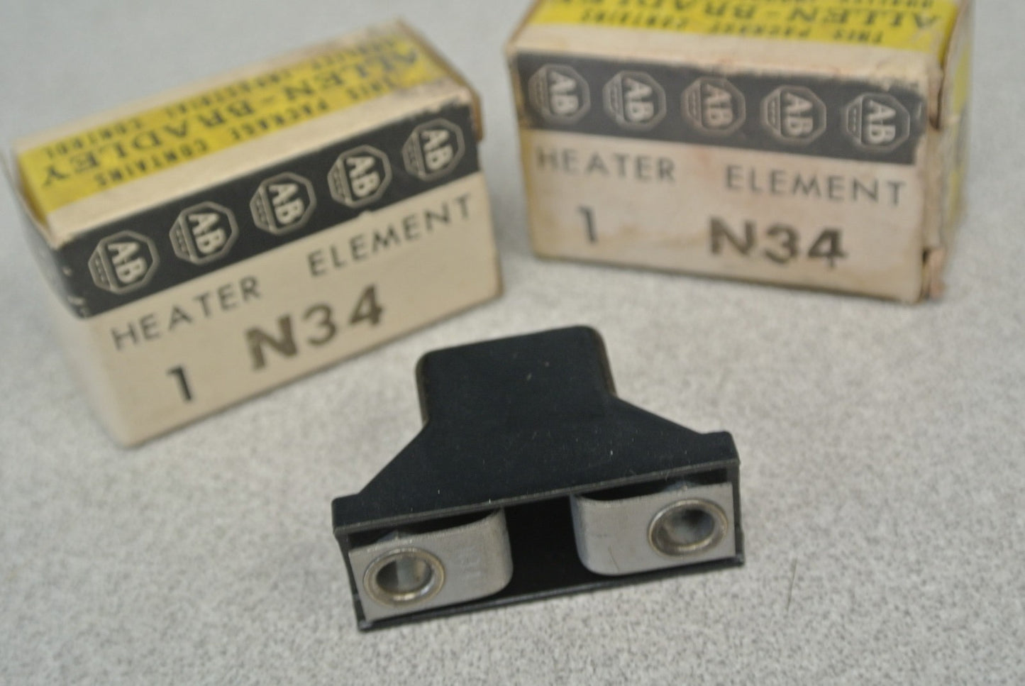 LOT of 2 / ALLEN-BRADLEY N34 THERMAL OVERLOAD HEATER ELEMENT  / NEW SURPLUS