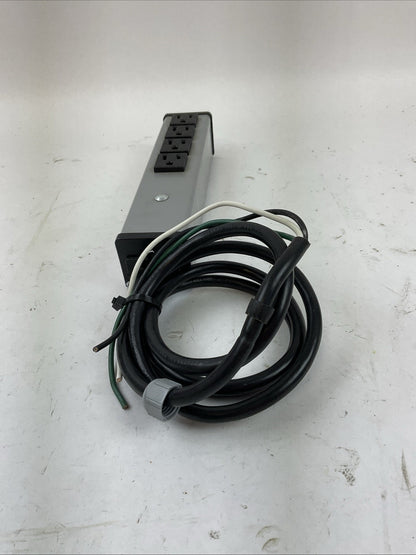LEGRAND UL101BD PLUG-IN OUTLET CENTER 15A 120VAC 60HZ