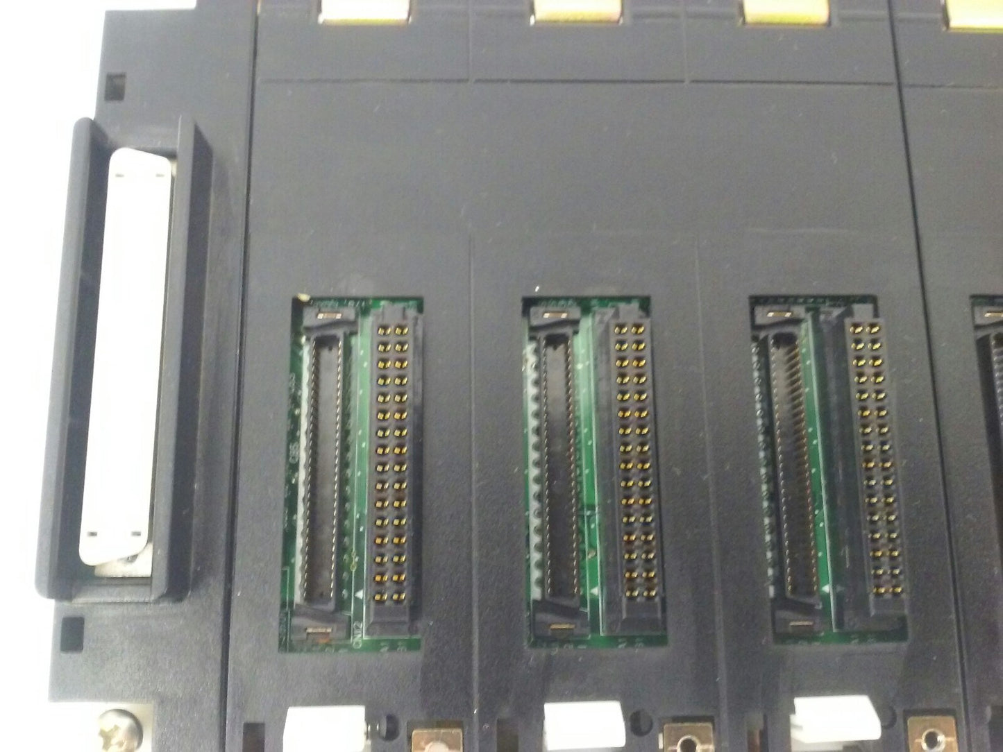 OMRON BASE UNIT CS1W-BC053 , 5 SLOT, CS1W