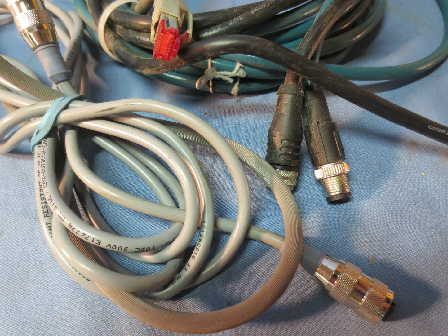 SICK CDM420-0102 CONNECTION MODULE 1 026 220 w/ ALL CORDS