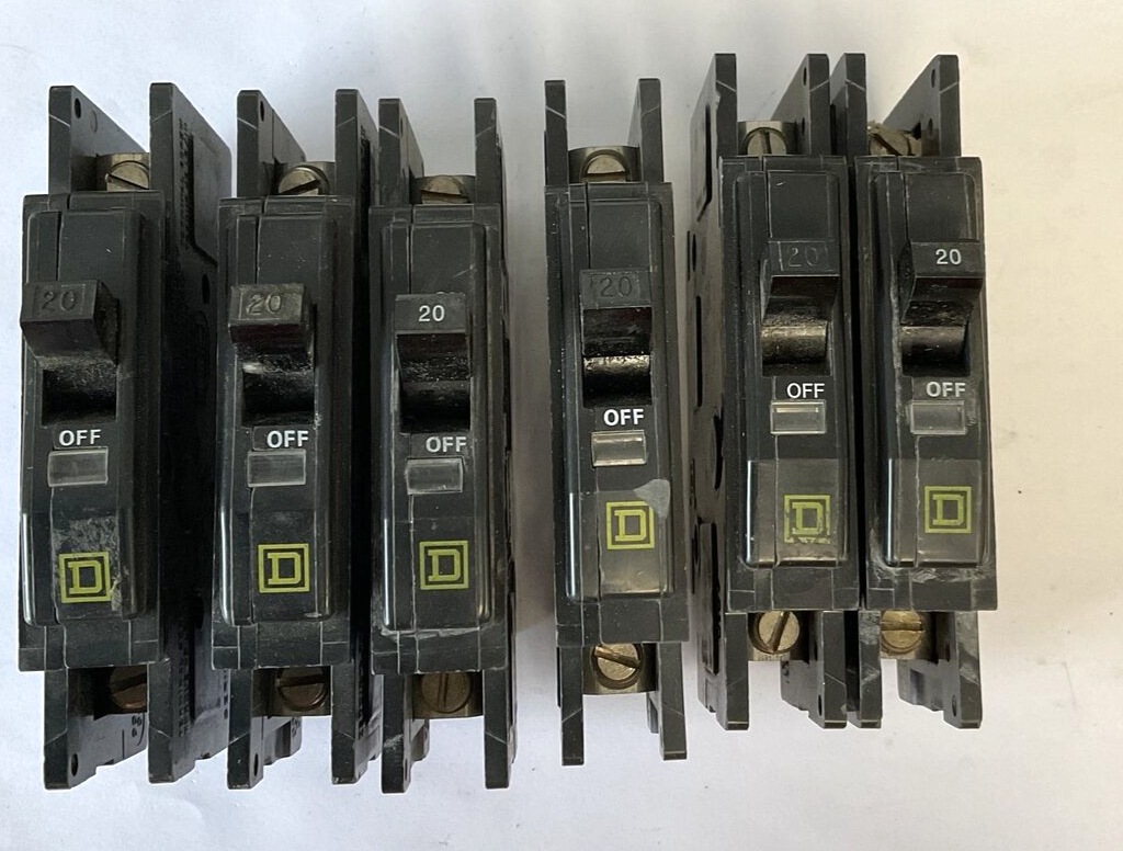SQUARE D QOU120 CIRCUIT BREAKER 120/240VDC***LOTOF6***