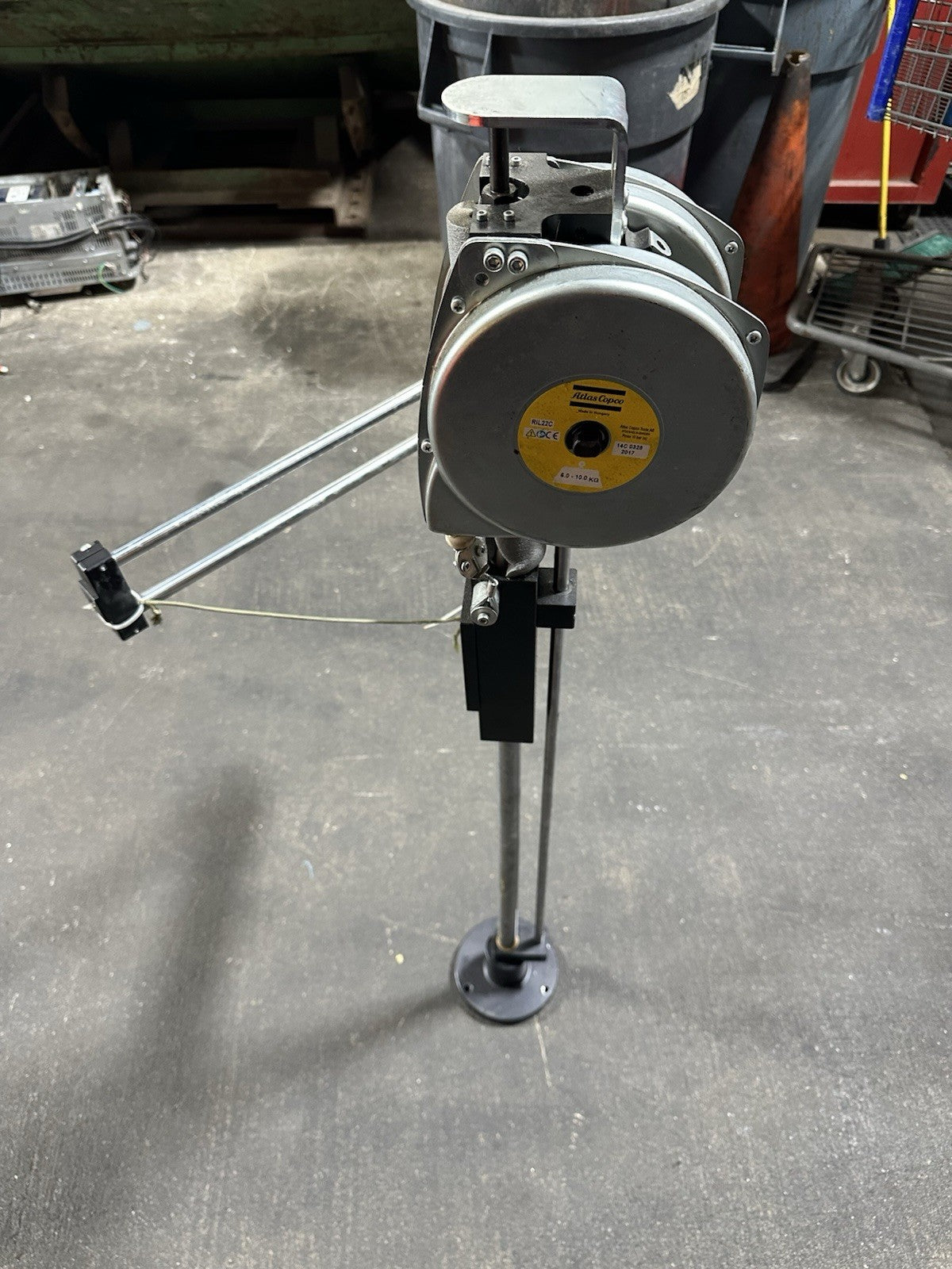 ATLAS COPCO SMST100 TORQUE REACTION ARM TOOL BALANCER 100NM INDUSTRIAL ASSEMBLY