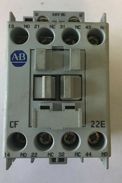 ALLEN BRADLEY 700-CF220Z* CONTACTOR SER.A 600VAC 25A 3PH W/ 100-FSV55