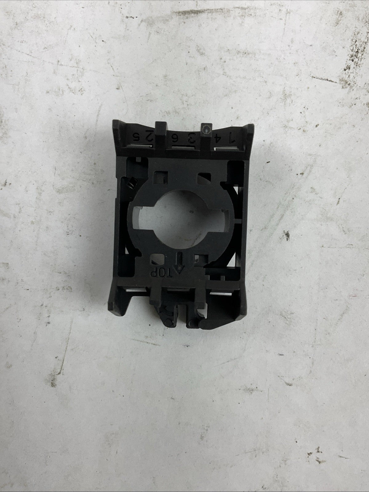 ALLEN BRADLEY 800E-3DL3 FULL VOLTAGE MODULE WITH LATCH (LOT OF 7)