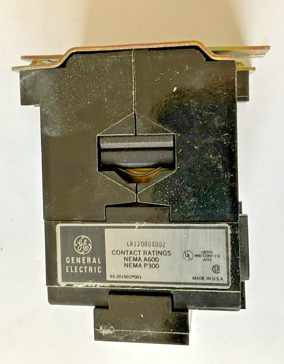 GENERAL ELECTRIC CR120B04002 RELAY SER.A 600V (1)MISSING COIL****LOTOF2****