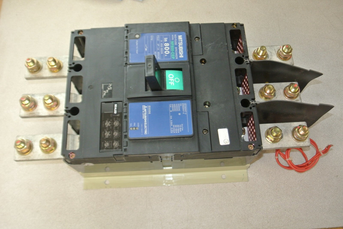 MITSUBISHI NF800-CEF NO-FUSE CIRCUIT BREAKER / 600VAC / 400-800A / 3 POLE /