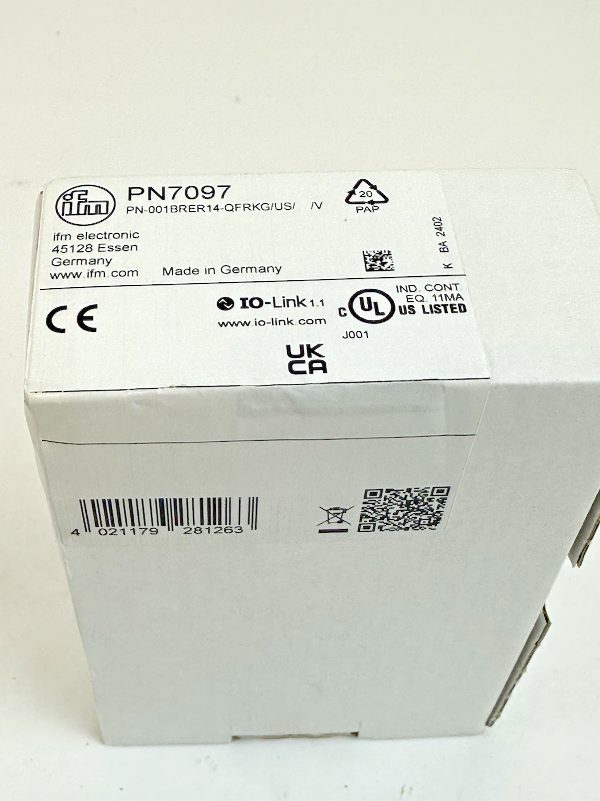 IFM PN7097, PRESSURE SENSOR W/ DISPLAY, PN-001BRER14-QFRKG
