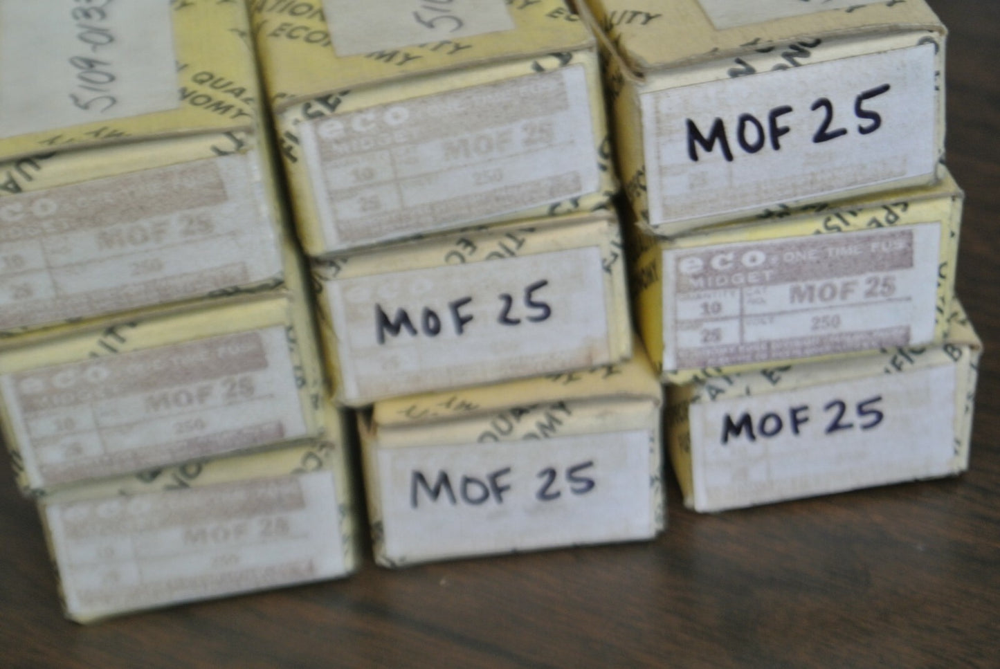 BOX of 10 / ECONOMY / FPE MOF-25 MIDGET ONE-TIME FUSE / 25A / 250V