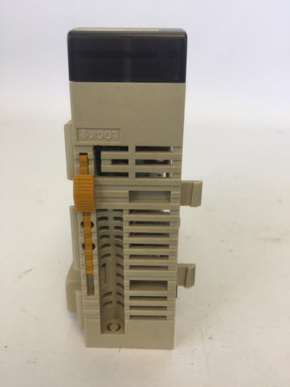 OMRON CQM1-OD215 OUTPUT UNIT MODULE 24VDC 1A/POINT 4A/UNIT 8POINTS