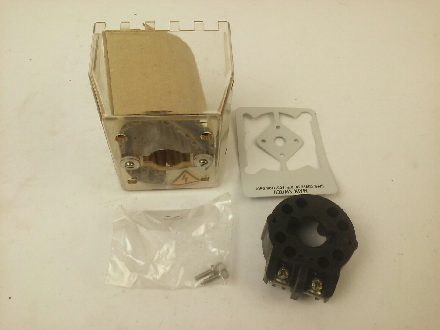 KLOCKNER MOELLER V/EA/SVB-T2 ACCESSORIES FOR MAIN SWITCH V/EA/SVB-T2 ZS62