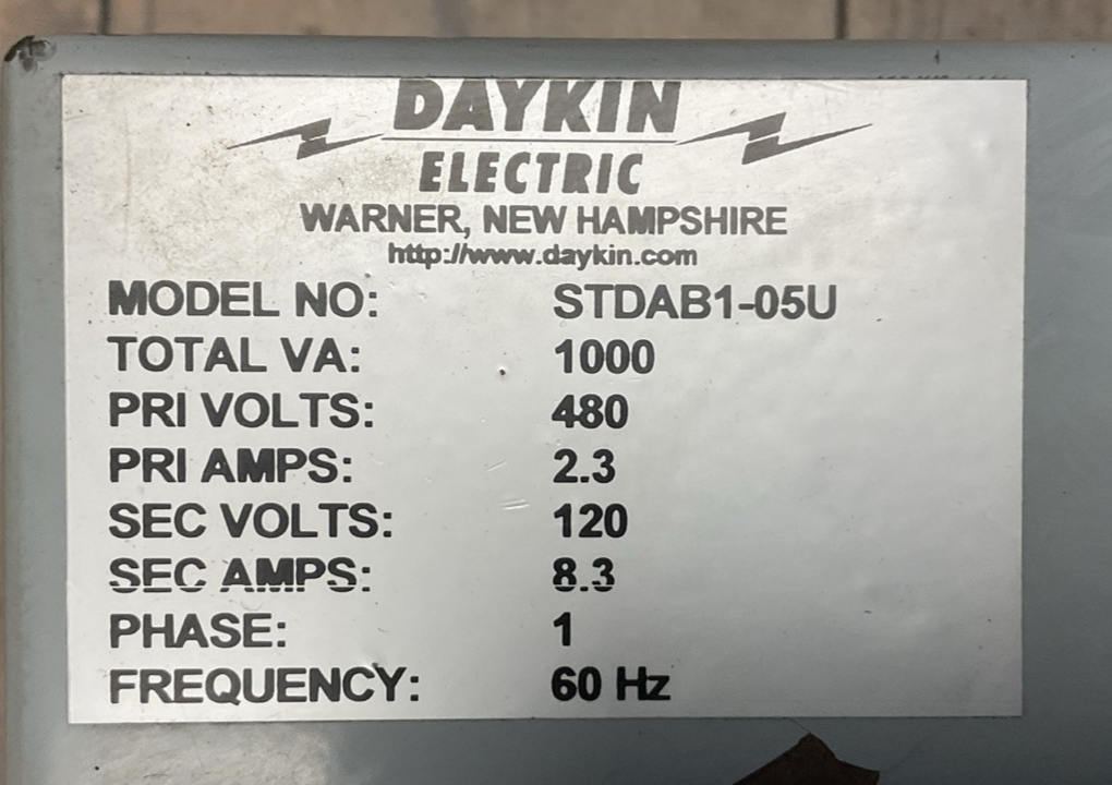 DAYKIN STDAB1-05U TRANSFORMER DISCONNECT 1000VA PRI 480V 2.3A SEC 120V 8.3A 1PH