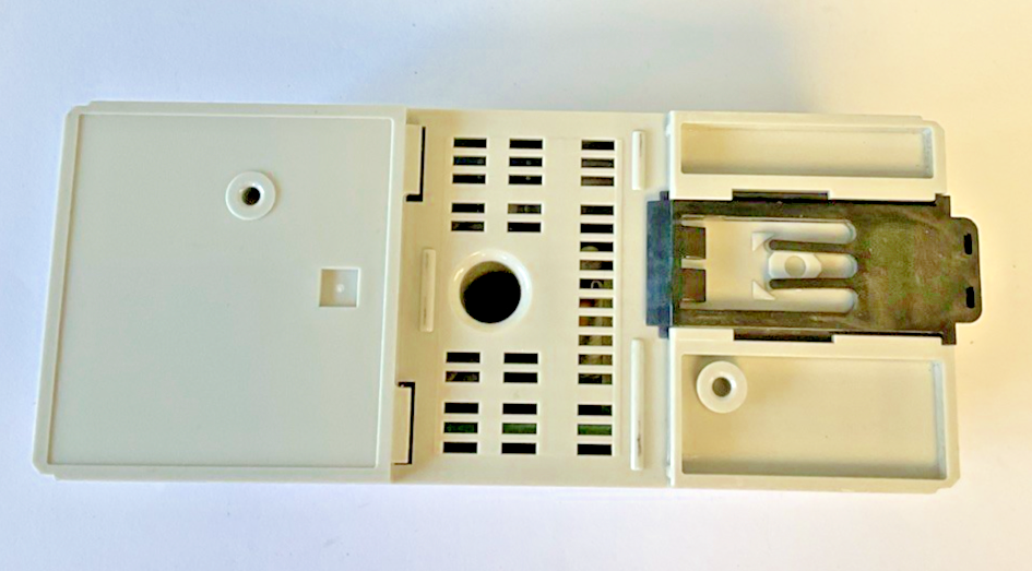 KEYENCE SJ-M201 CONTROLLER 24VDC 450MA