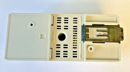 KEYENCE SJ-M201 CONTROLLER 24VDC 450MA