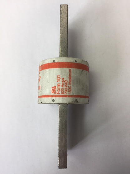 GOULD SHAWMUT AMPTRAP A70Q600 FUSE 600 AMP 700VAC TYPE 4 FORM 101