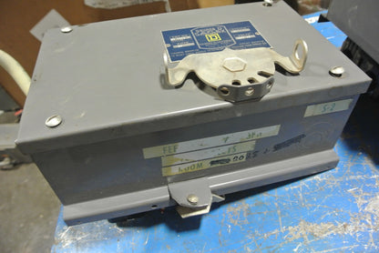 SQUARE D SD-76920 - SAFLEX CIRCUIT BREAKER / BUS PLUG - 240V, 20A, 4W