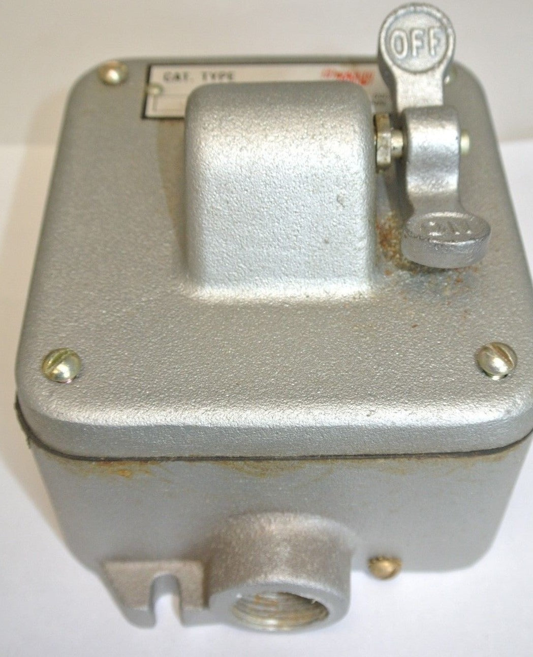 ARROW HART RL-21-W MANUAL STARTER, TOGGLE OPERATED - NEMA 4 WATER-TIGHT 115/230V