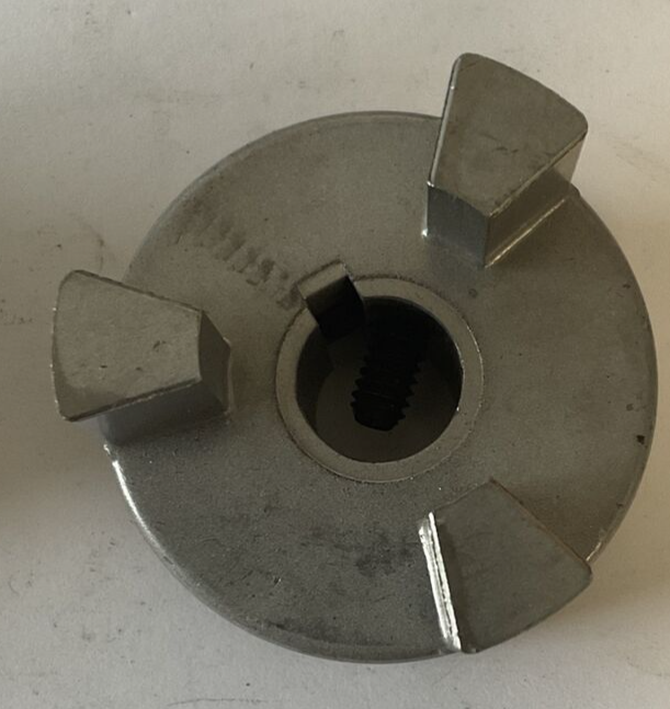 MAGNALOY MODEL 90  COUPLING 5/8IN ***LOTOF3***