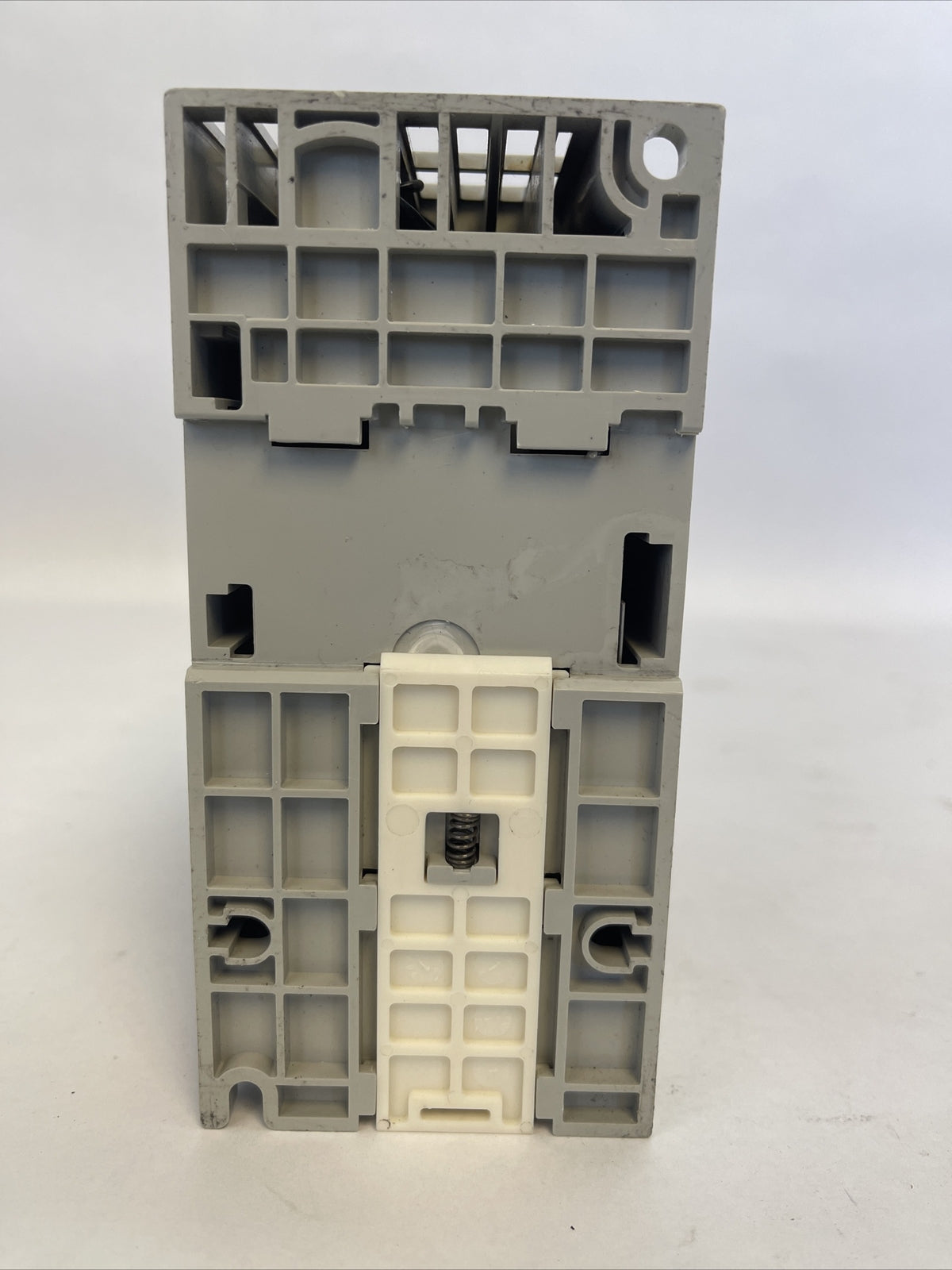 ALLEN BRADLEY 25B-D2P3N104 POWER FLEX 525 AC DRIVE FRN 4.001 SER A OUTPUT 2.3A