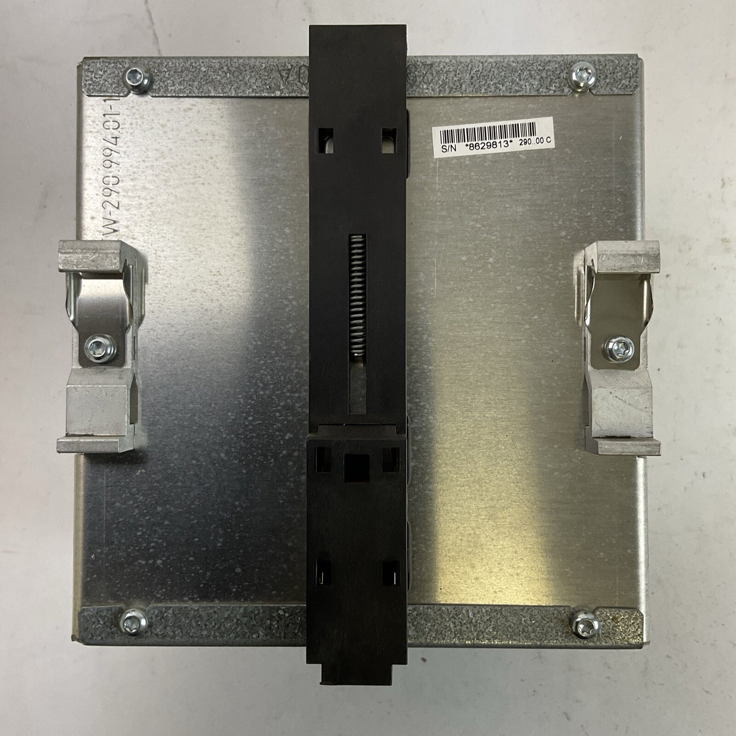 PULS SL10.100 POWER SUPPLY OUTPUT 24VDC 10A INPUT 100-120/220/240VAC 6.0/2.8A