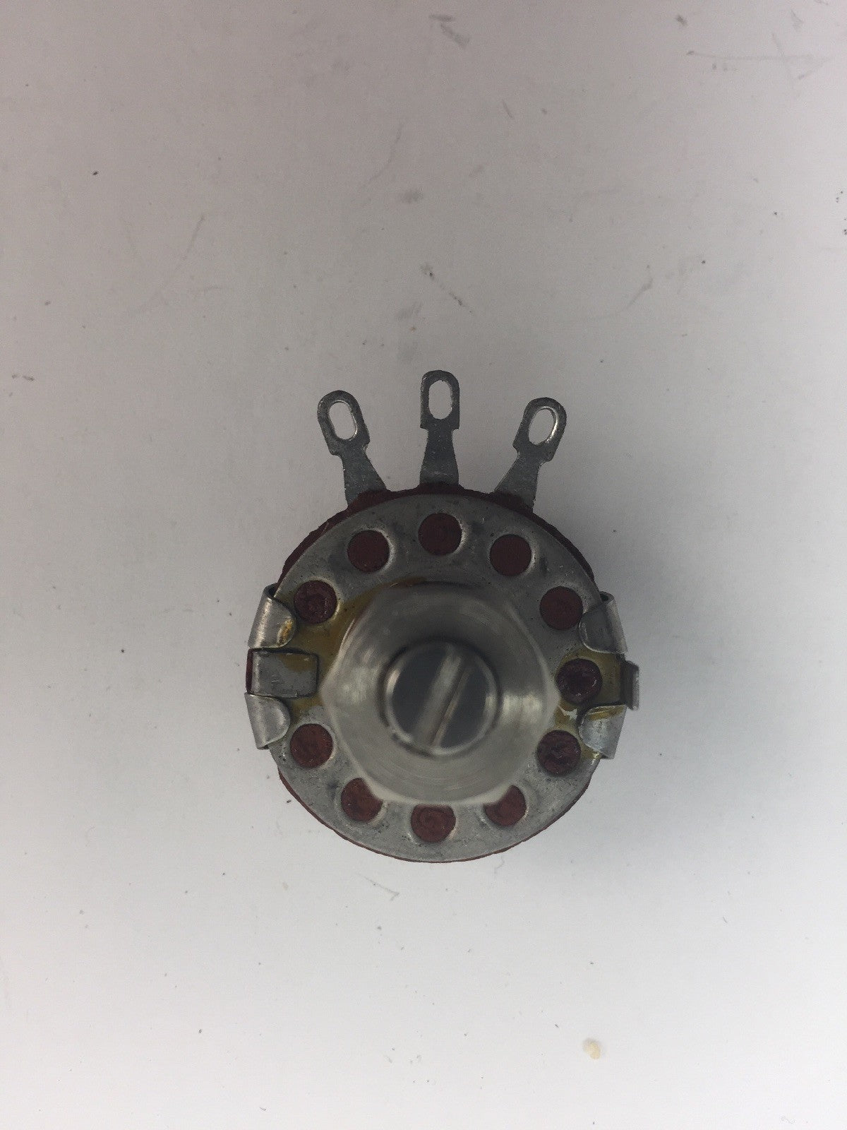 ALLEN BRADLEY JA1LO4OS202UC  POTENTIOMETER 2.0K OHMS 10% TOL