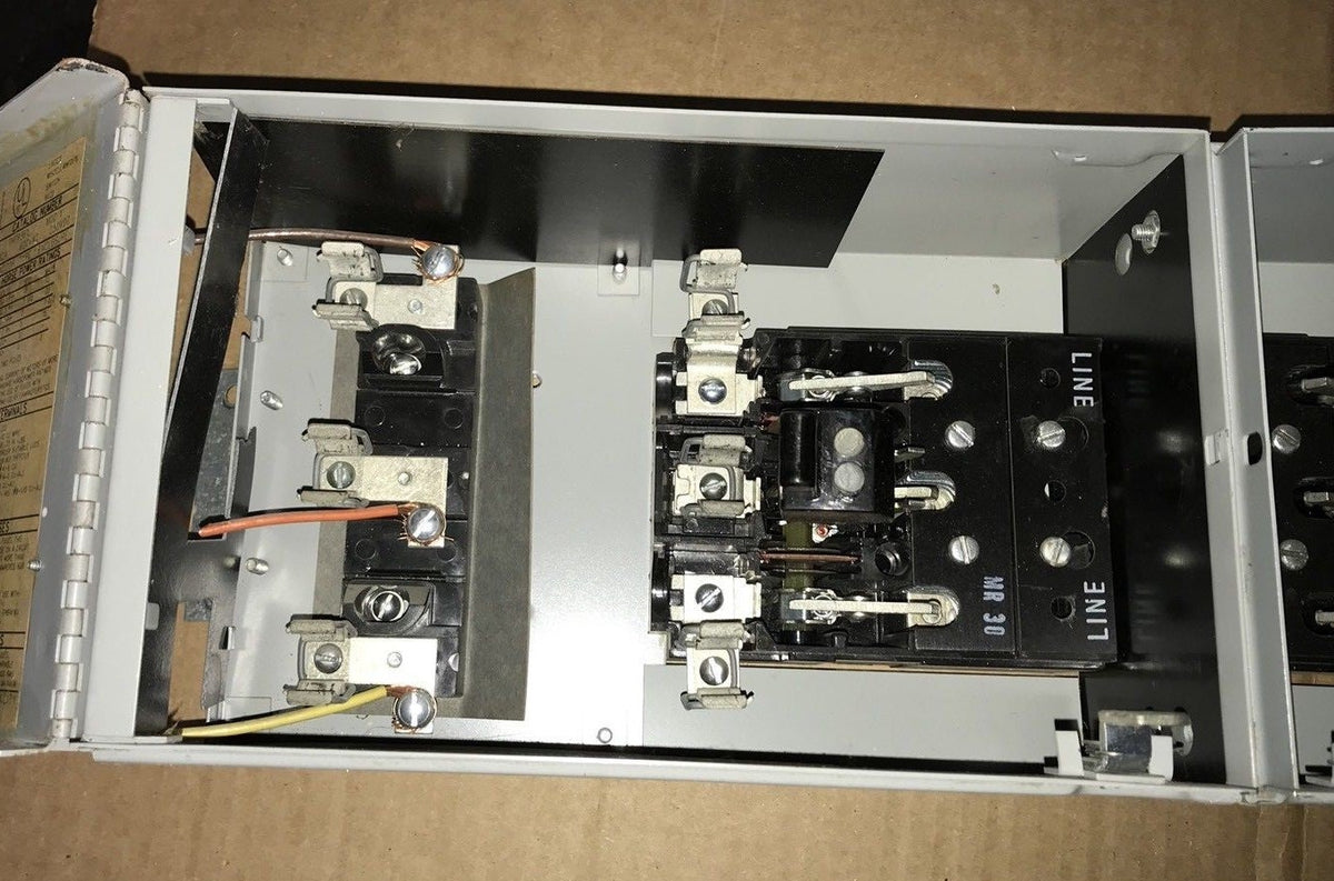 GE General Electric THFP361L 30A, 600VAC TYPE QMR TWIN PANELBOARD SWITCH