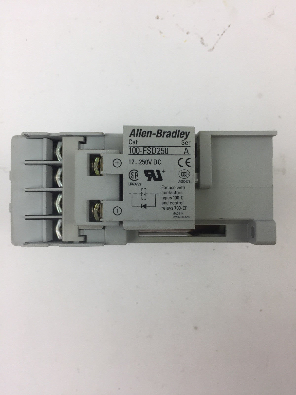 ALLEN BRADLEY 700-CF310D* CONTROL RELAY 600VAC 25 A WITH 100-FSD250 SURGE SUPRES
