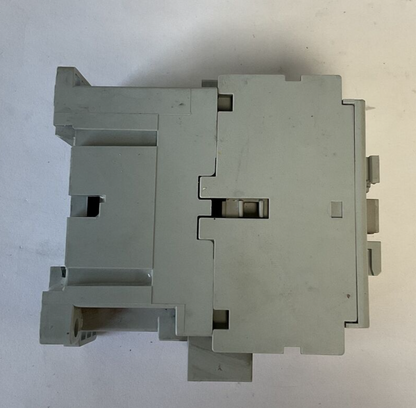 ALLEN BRADLEY 700-CF220* CONTACTOR SER.A 600VAC 25AMPS