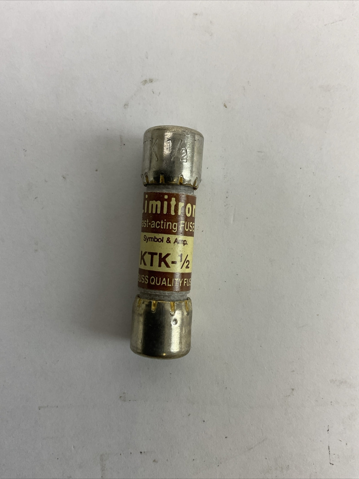 LIMITRON KTK-1/2 FAST-ACTING FUSE 1/2AMP 600VAC (LOT OF 9)