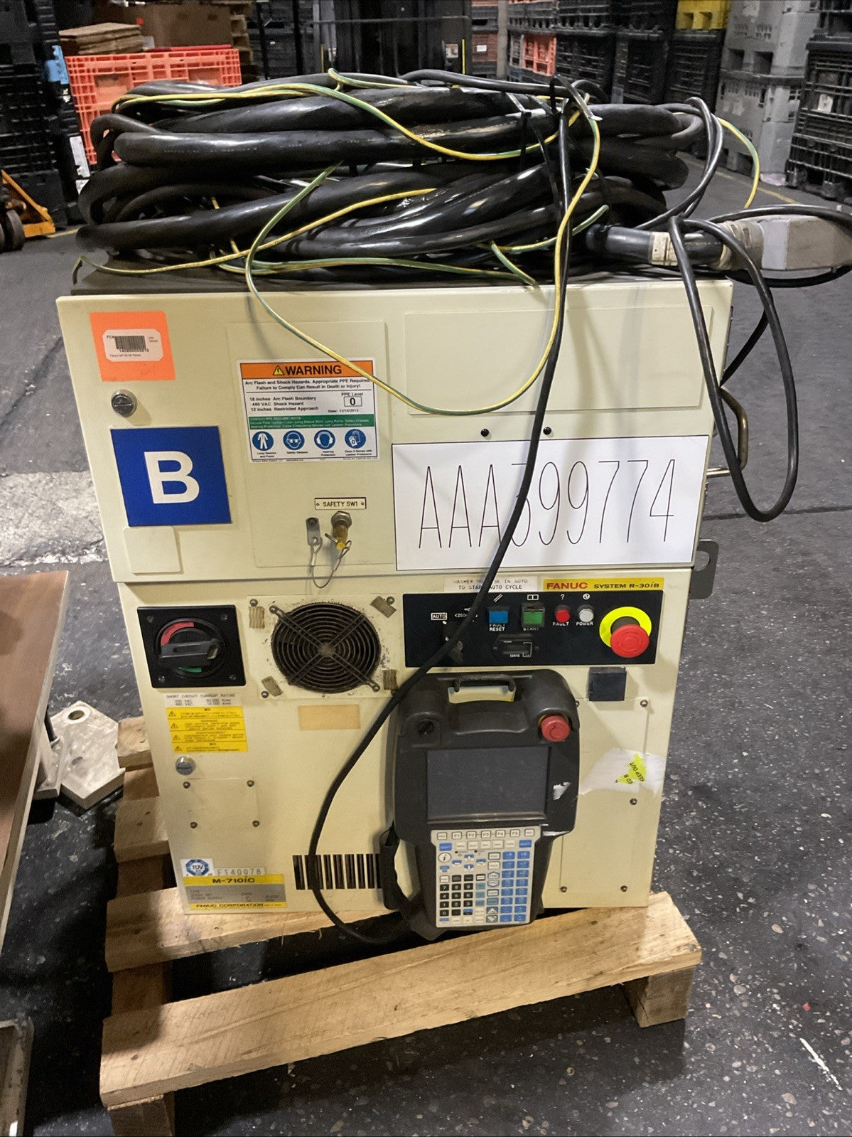 FANUC ROBOT M-710iC 70 R-30iB *28,226.0 HOURS* A05B-2610-B222 A05B-2255-C101#EMH