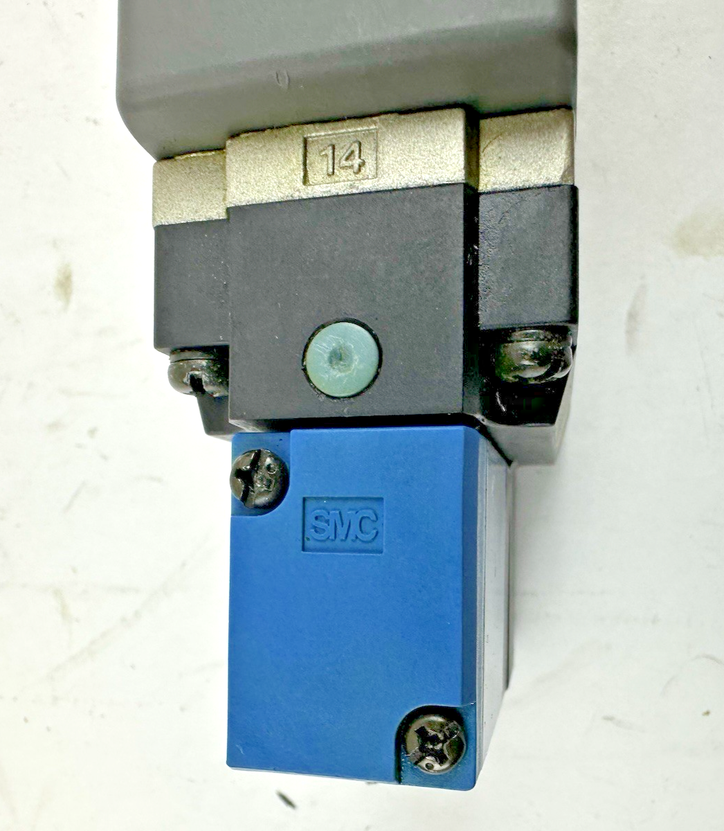 SMC VSS8-6-FJG-D-3EZ-V1 PNEUMATIC SOLENOID VALVE 24VDC 142 PSIG