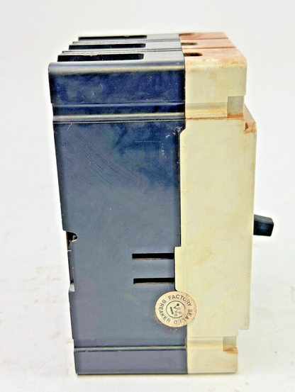 WESTINGHOUSE - FDB3015 - INDUSTRIAL CIRCUIT BREAKER - 3 POLE/ 15 A/ 600 VAC