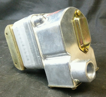 BARKSDALE DPD2T-A3 PRESSURE OR VACUUM ACTUATED SWITCH