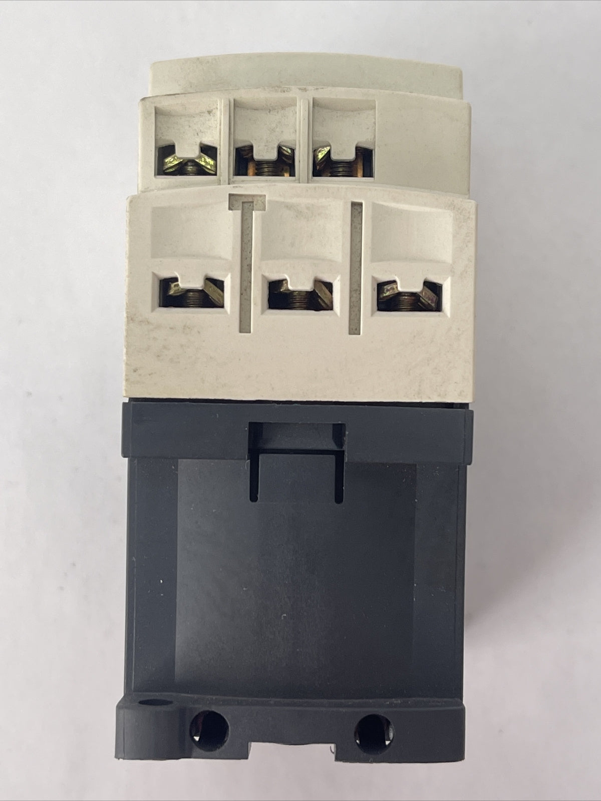 TELEMECANIQUE / SQUARE D CAD32BD CONTACTOR 600VAC 10AMP COIL 24VDC (LOT OF 5)