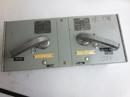 I-T-E SIEMENS V7E3611 TWIN VACU-BREAK PANELBOARD SWITCH, 600VAC, 30A, 3-POLE