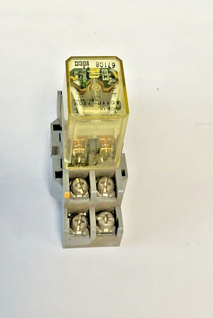 IDEC RH2B-UL RELAY 120VAC 50/60HZ W/ SH2B-05 SOCKET 10A 300V  ***LOTOF2***